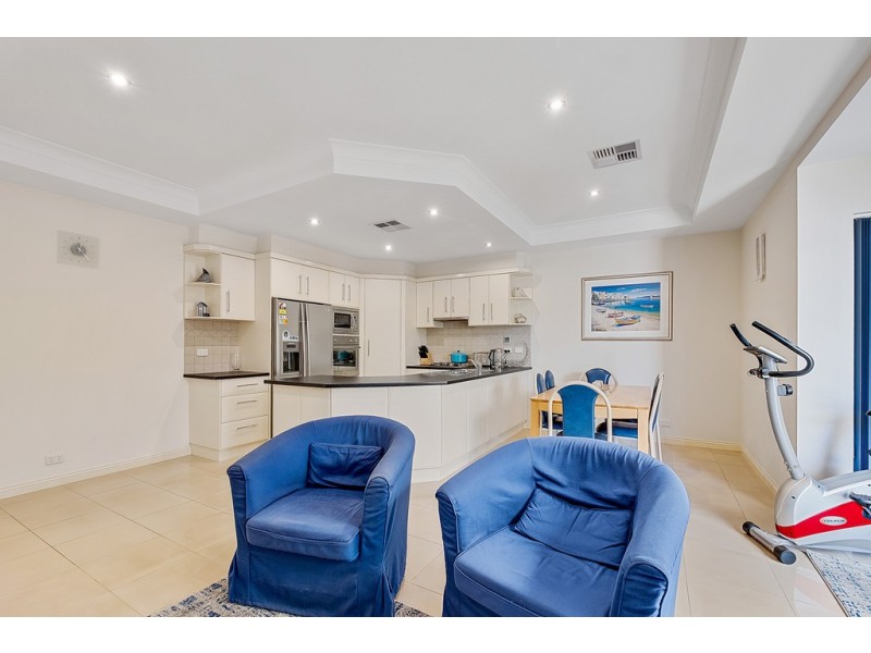 20 First Avenue, Seaton SA 5023