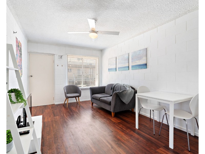 1/582 Seaview Road, Grange SA 5022