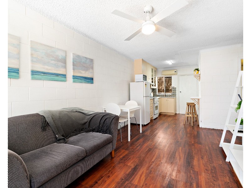 1/582 Seaview Road, Grange SA 5022