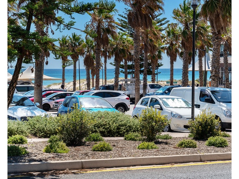 1/582 Seaview Road, Grange SA 5022