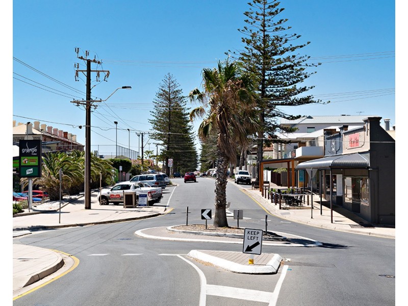 1/582 Seaview Road, Grange SA 5022