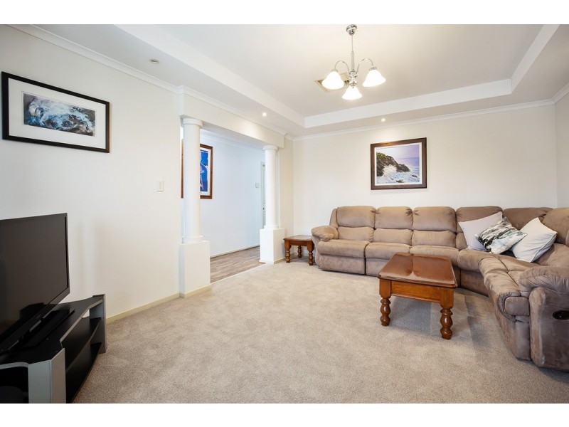 10 Ballater Avenue, Seaton SA 5023