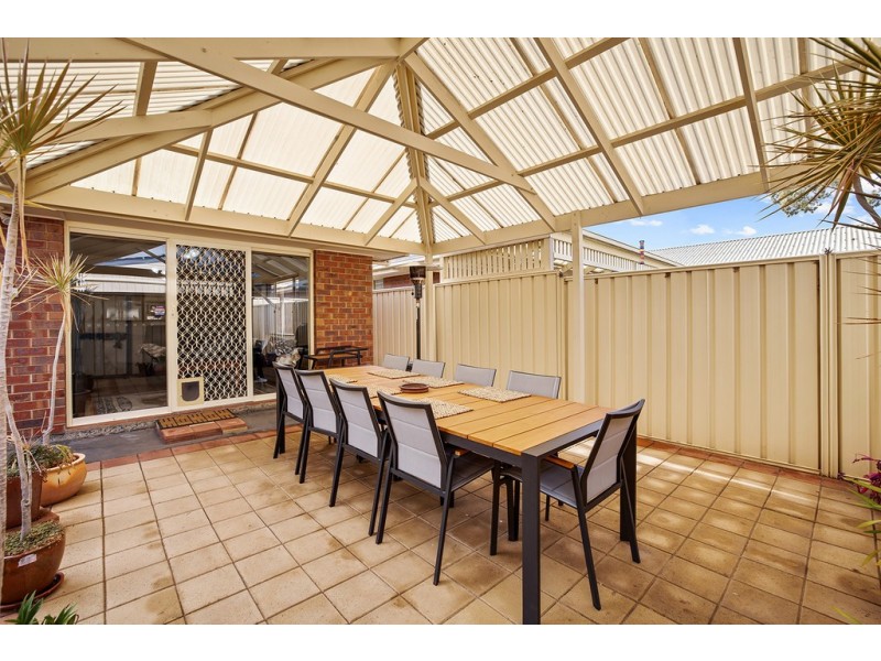 10 Ballater Avenue, Seaton SA 5023