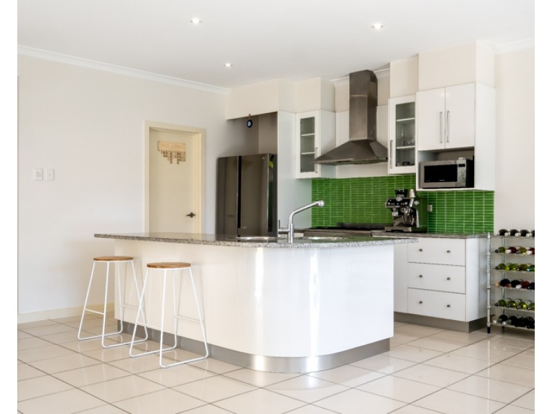 16A Alfred Avenue, Seaton SA 5023