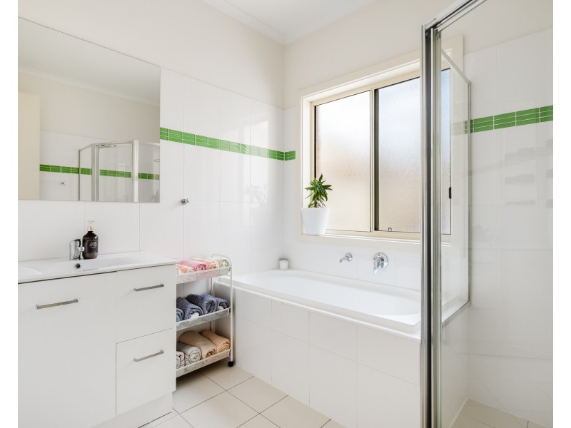 16A Alfred Avenue, Seaton SA 5023