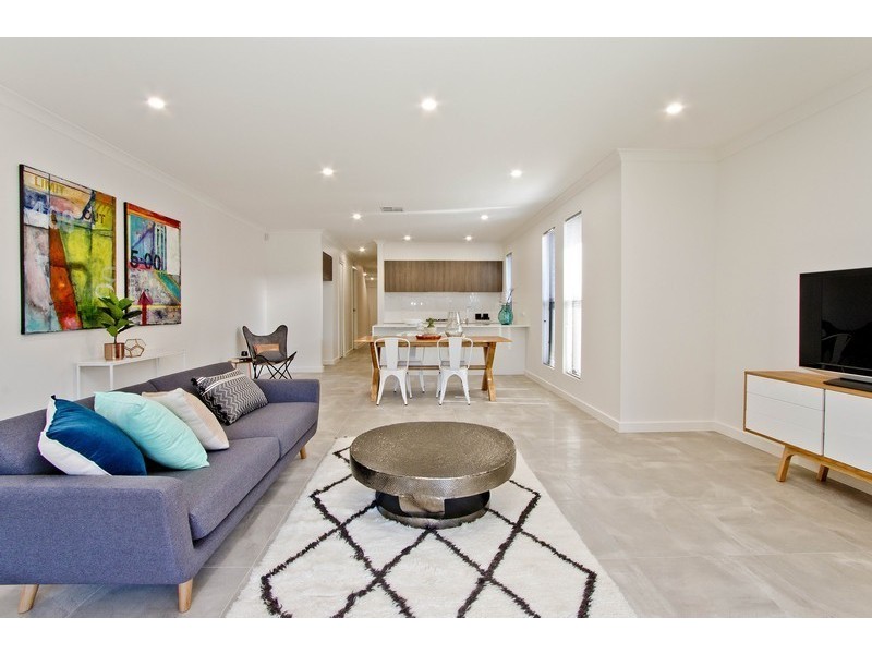 4/3 Dineen Place, West Beach SA 5024