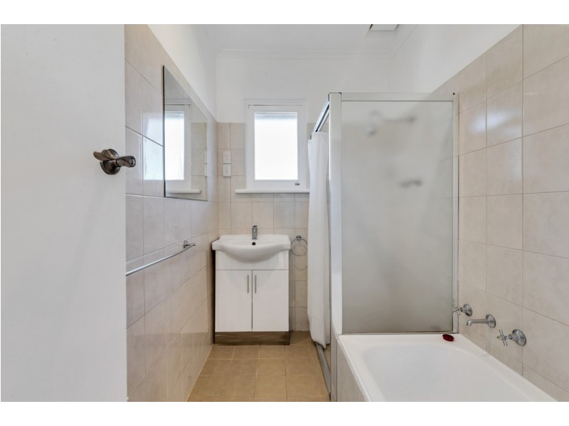 20 Hardy Street, Findon SA 5023