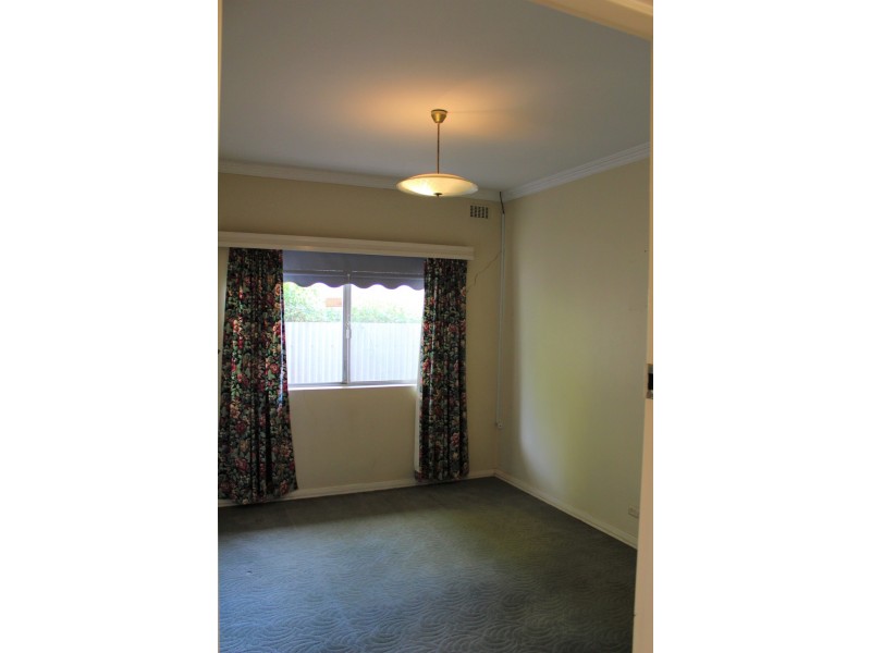 5 Ray Street, Findon SA 5023