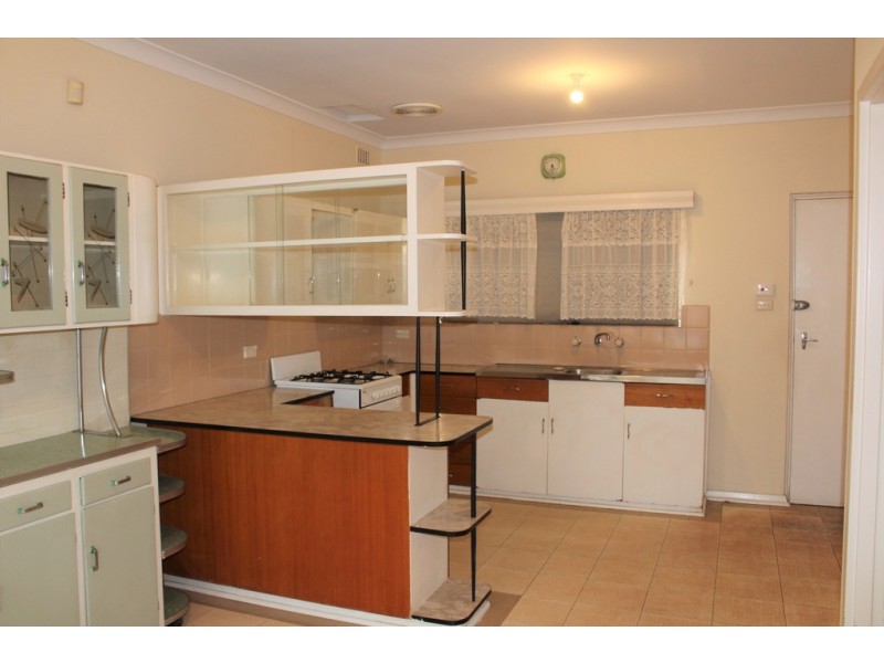 5 Ray Street, Findon SA 5023