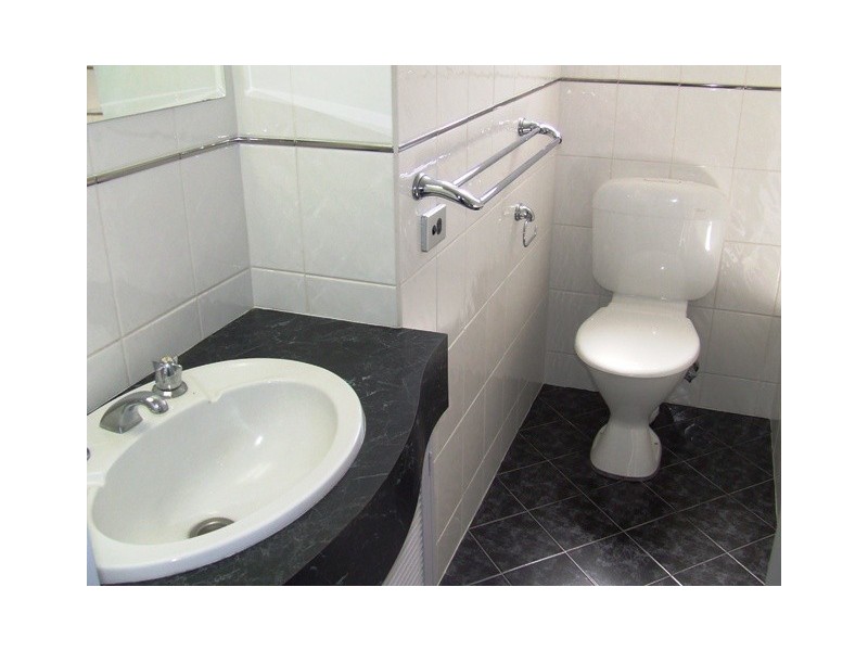 2/70 Military Road, Tennyson SA 5022