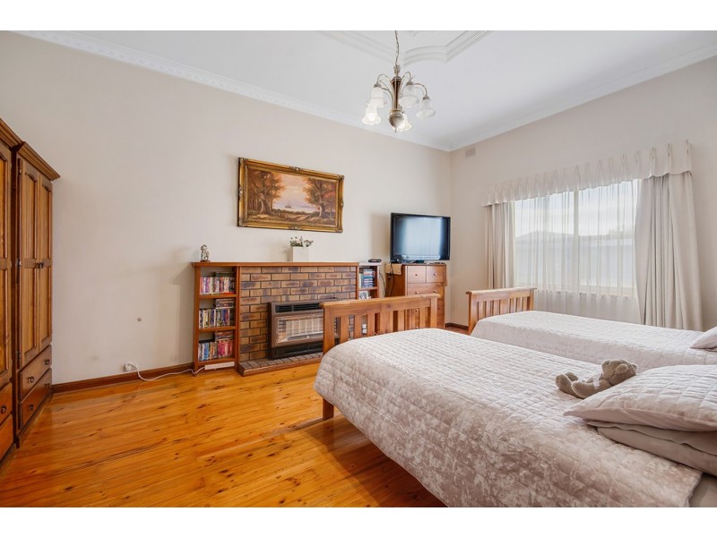 9 Collingwood Avenue, Flinders Park SA 5025