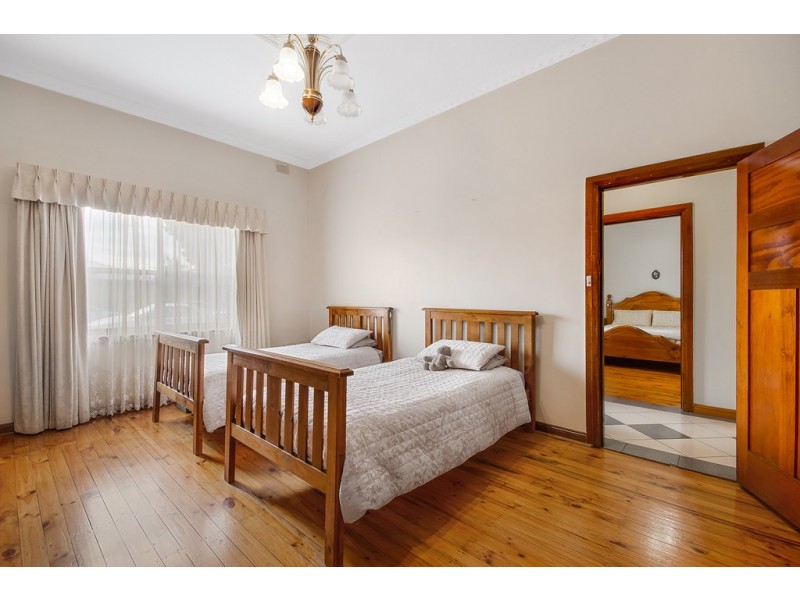 9 Collingwood Avenue, Flinders Park SA 5025