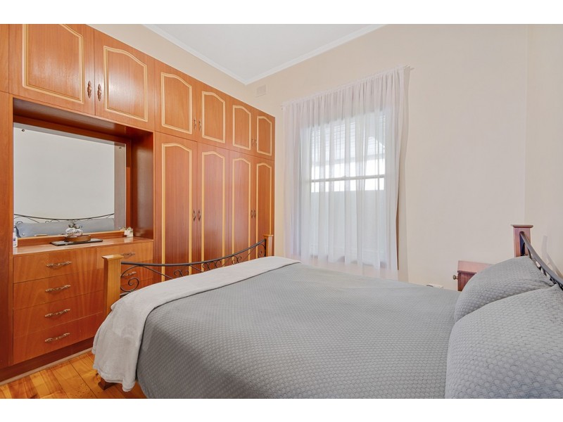 9 Collingwood Avenue, Flinders Park SA 5025