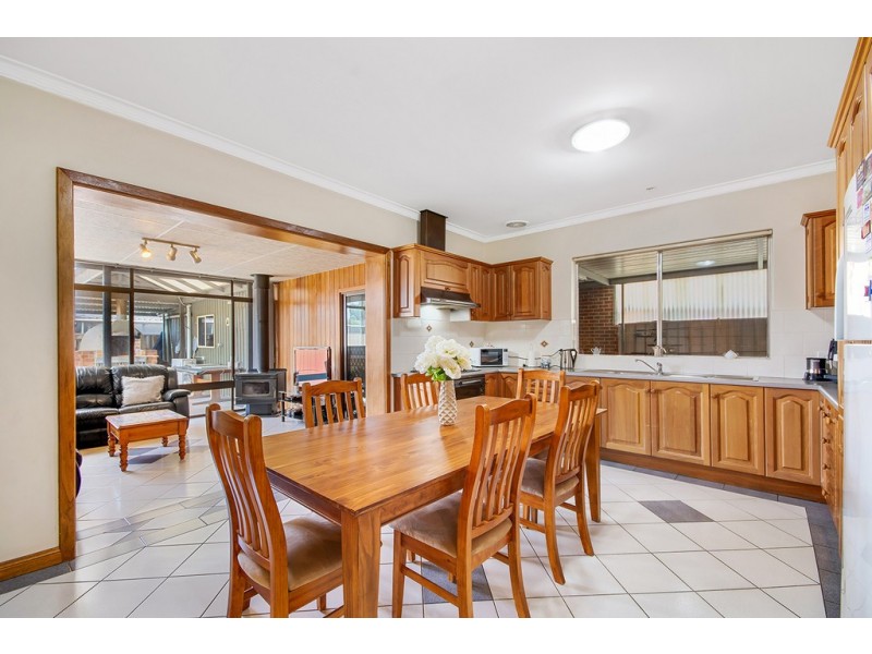 9 Collingwood Avenue, Flinders Park SA 5025