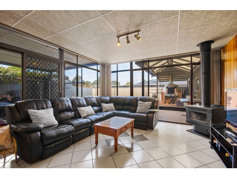 9 Collingwood Avenue, Flinders Park SA 5025