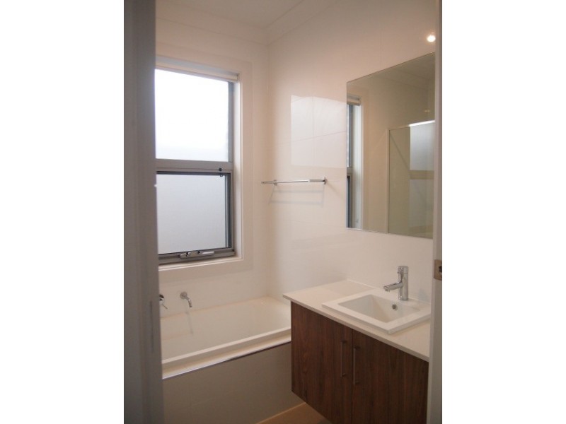 1B Barwick Street, Flinders Park SA 5025