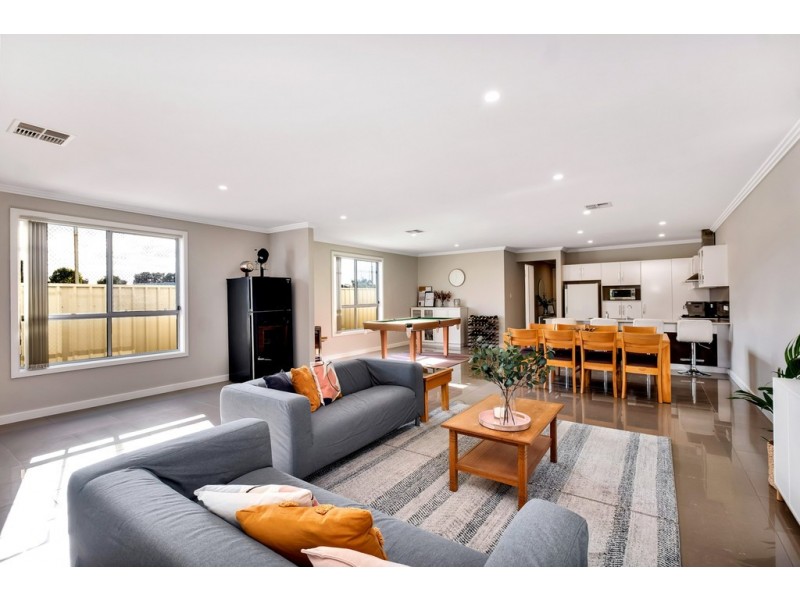 9 Ladd Street, Seaton SA 5023