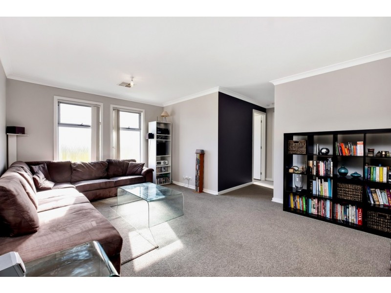 9 Ladd Street, Seaton SA 5023