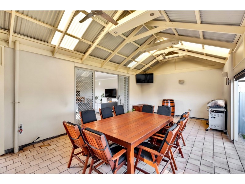 9 Ladd Street, Seaton SA 5023