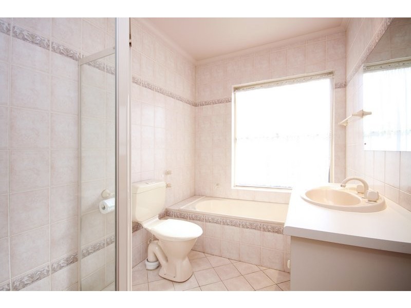2/123 Military Road, Tennyson SA 5022