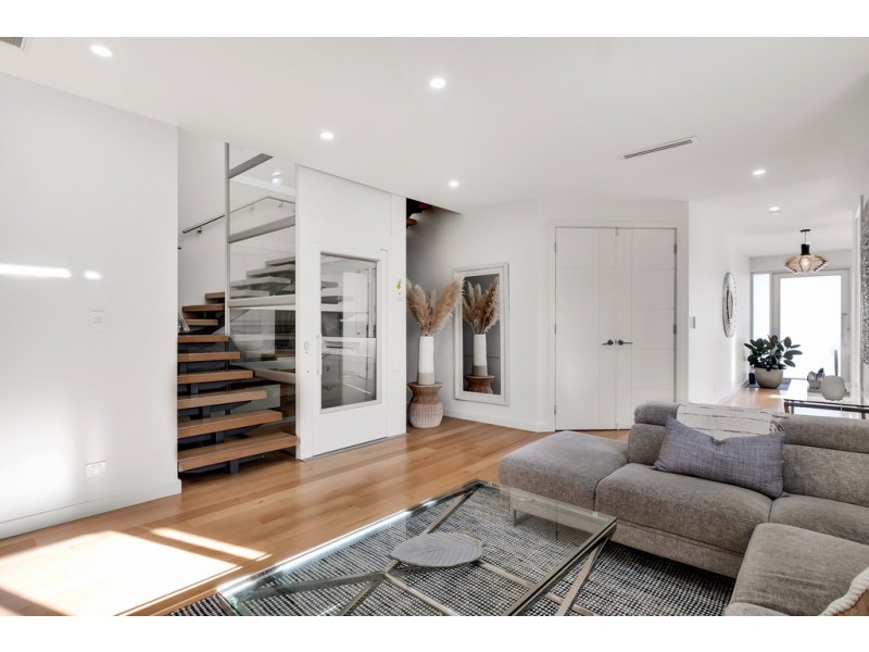 118A Seaview Road, Tennyson SA 5022