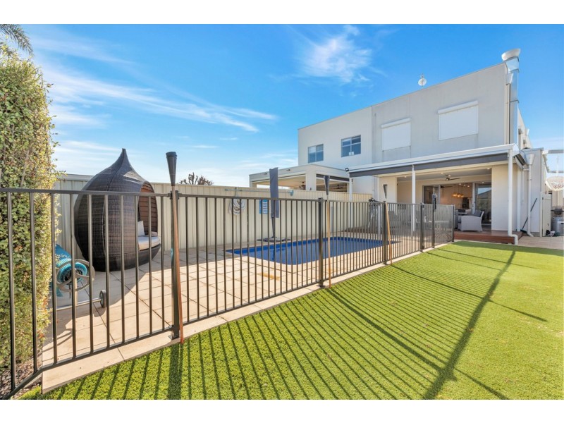 8A Gould Street, Flinders Park SA 5025