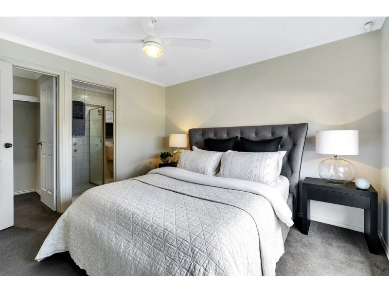 2 Hallett Boulevard, Allenby Gardens SA 5009