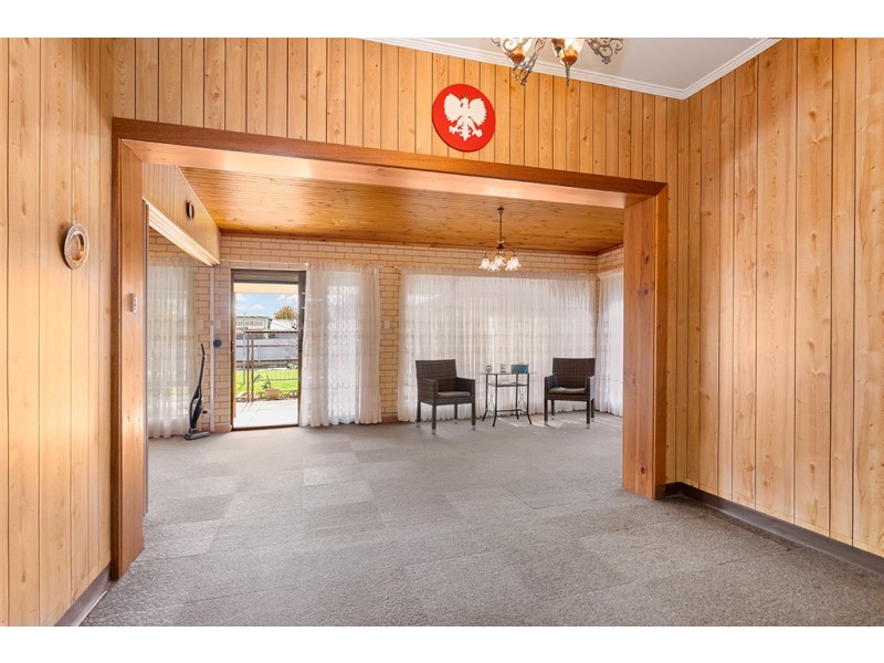 8 Hartley Road, Flinders Park SA 5025