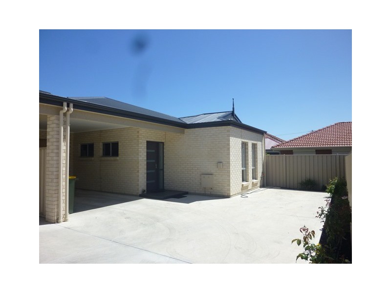 2/19 Clark Terrace, Seaton SA 5023