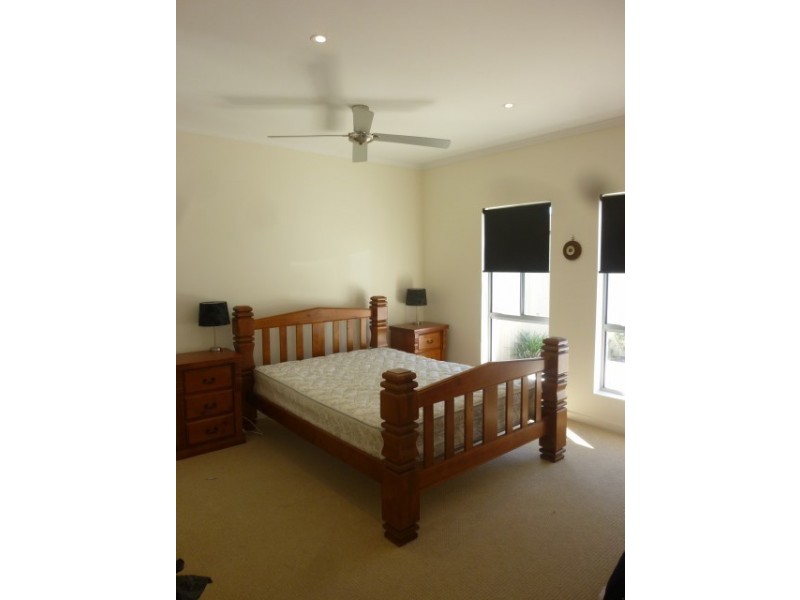 2/19 Clark Terrace, Seaton SA 5023