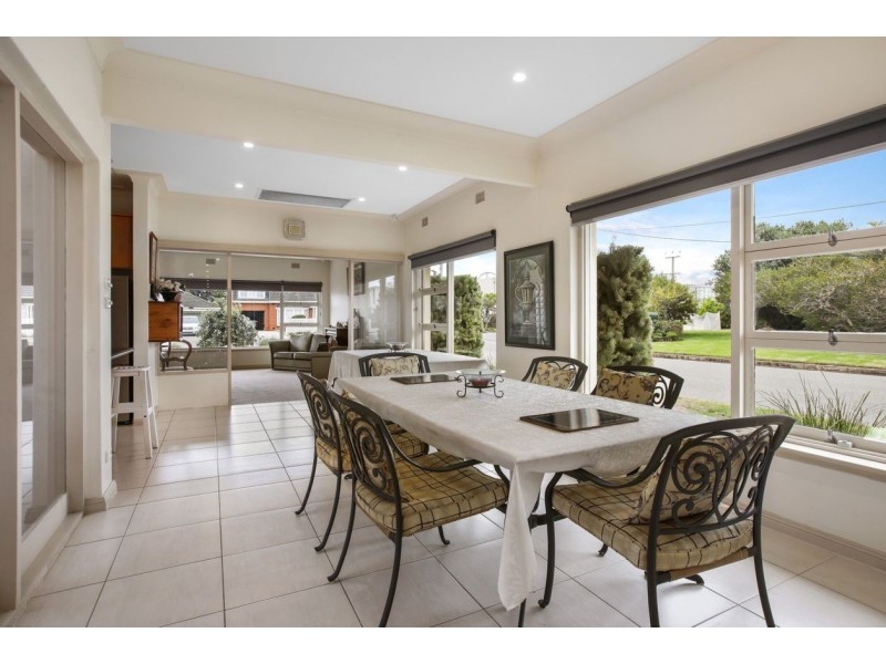 5 Stanhope Street, West Beach SA 5024
