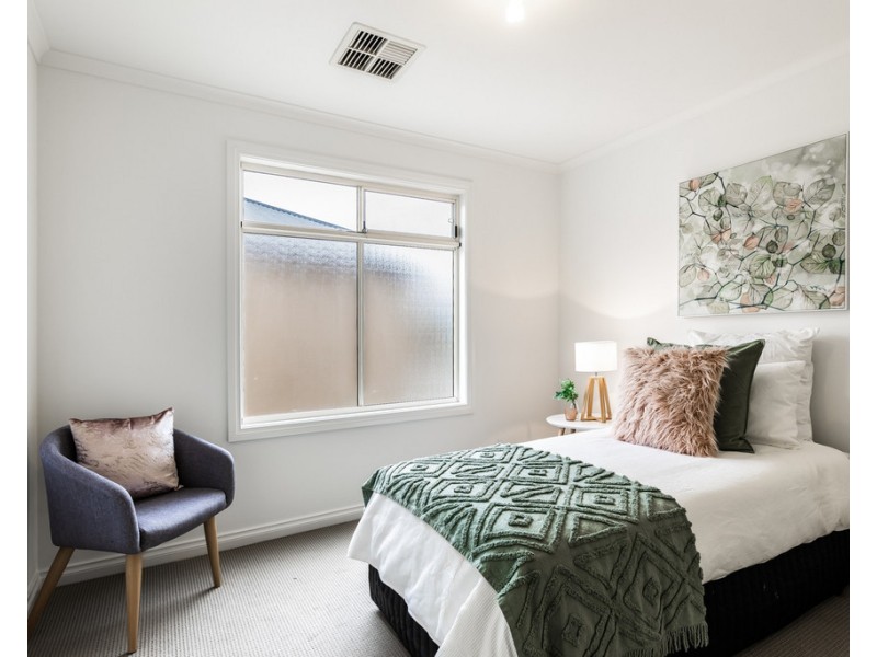 57 Fleming Crescent, Mansfield Park SA 5012