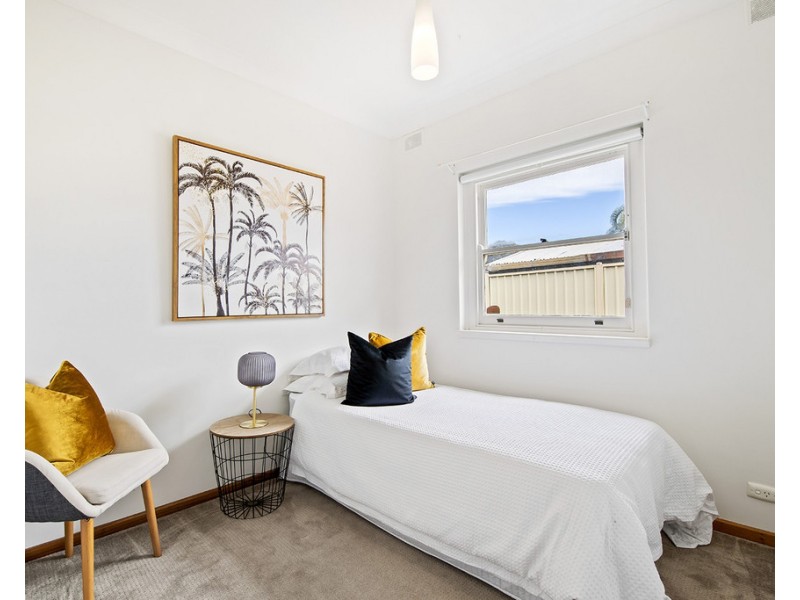 16 Messenger Road, Fulham Gardens SA 5024