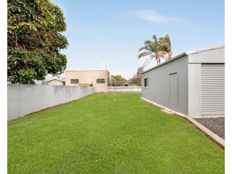 18 Ray Street, Findon SA 5023