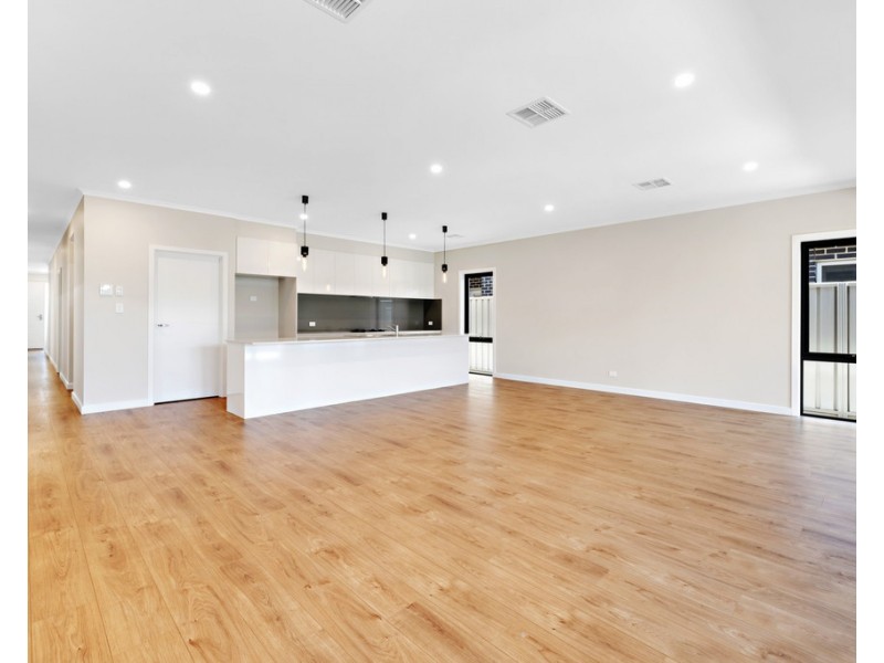 8a Thornton Street, Henley Beach South SA 5022