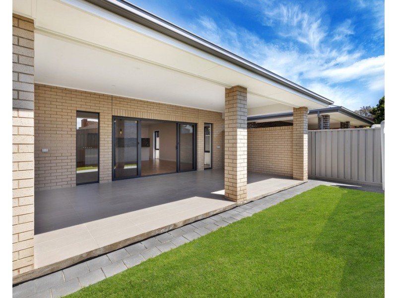 8a Thornton Street, Henley Beach South SA 5022