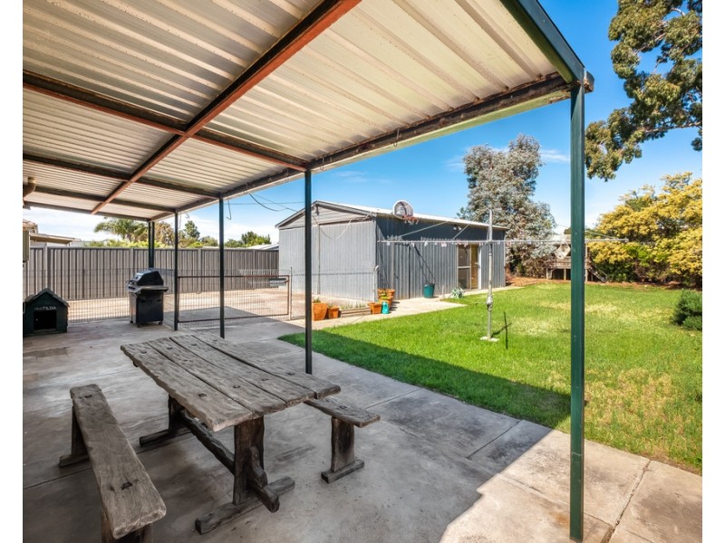 18 Frobisher Avenue, Flinders Park SA 5025
