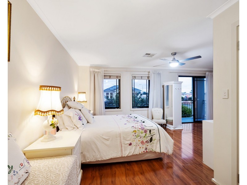 14A Grange Court, Findon SA 5023