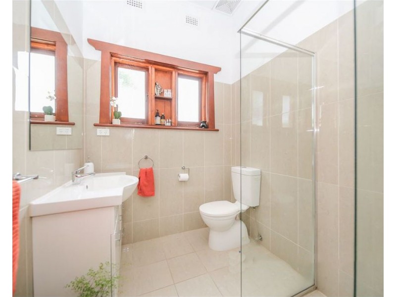 11A Stroud Street, Cheltenham SA 5014