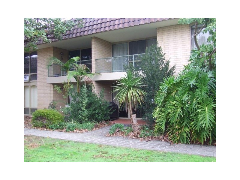 18/70 Military Road, Tennyson SA 5022