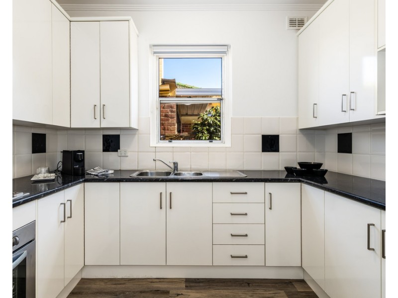 8 Stewart Street, Henley Beach SA 5022