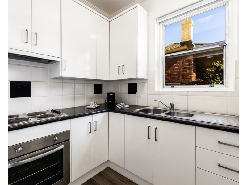 8 Stewart Street, Henley Beach SA 5022