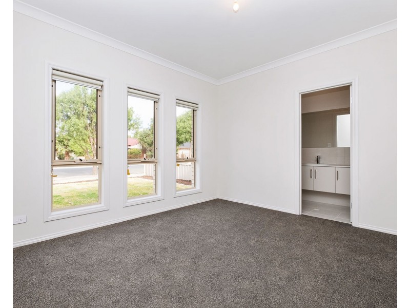 9 Beachway Avenue, Brooklyn Park SA 5032