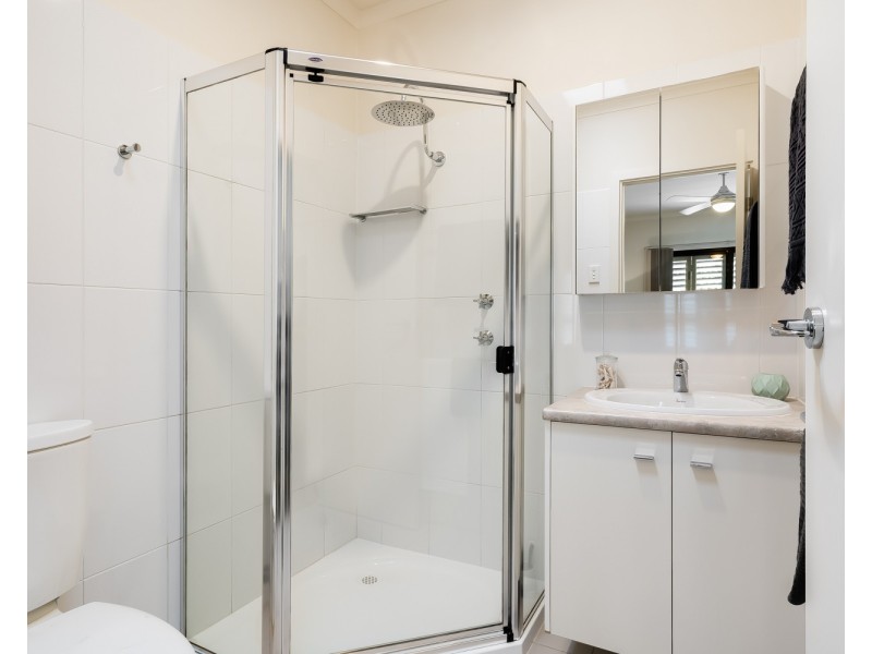 2/12A Mountbatten Terrace, Flinders Park SA 5025