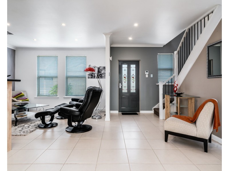 2/74 Charles Sturt Avenue, Grange SA 5022