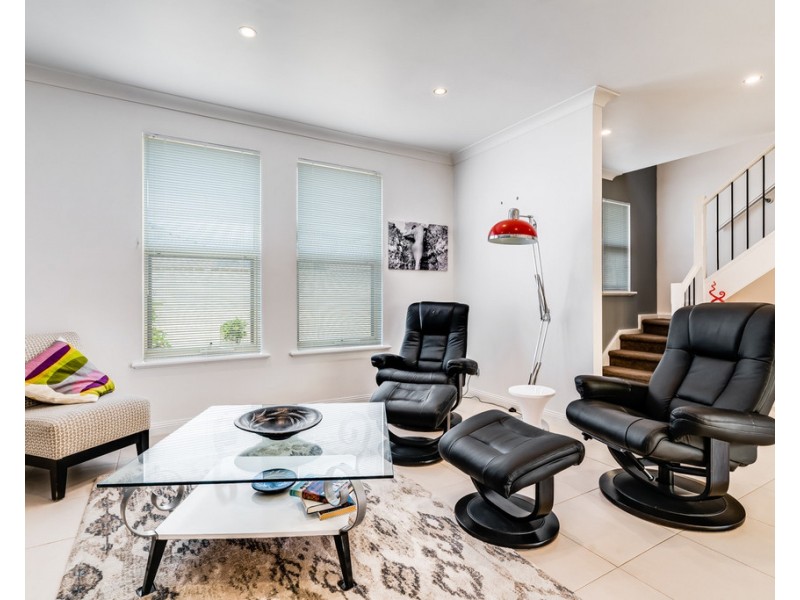 2/74 Charles Sturt Avenue, Grange SA 5022
