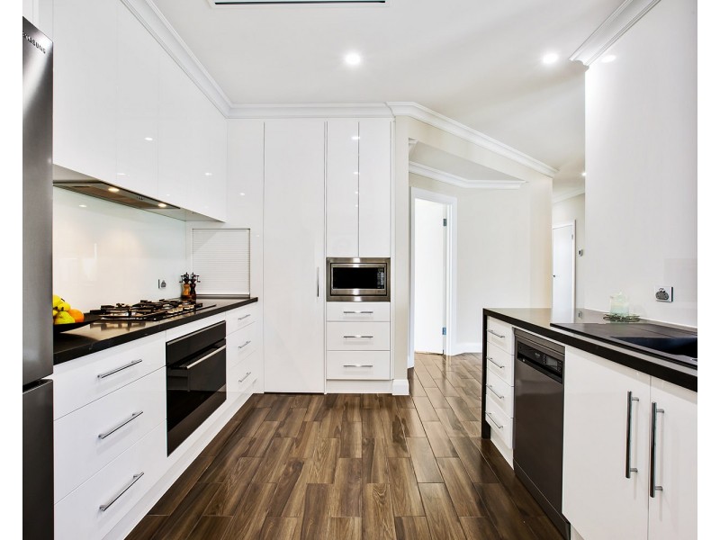 14 Kopcheff Avenue, Fulham Gardens SA 5024