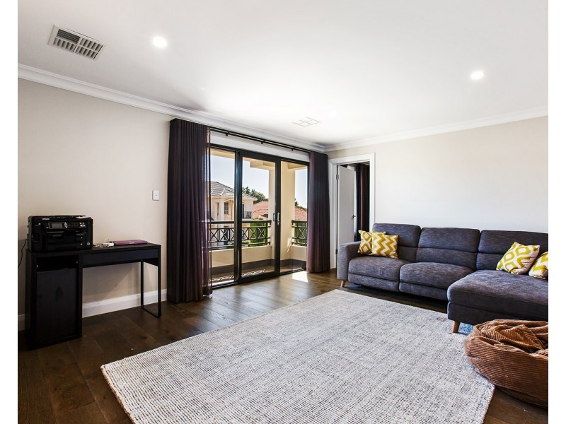 14 Kopcheff Avenue, Fulham Gardens SA 5024