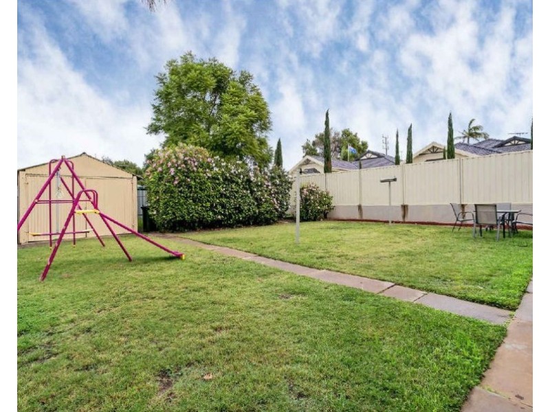 44 Strathfield Terrace, Largs North SA 5016