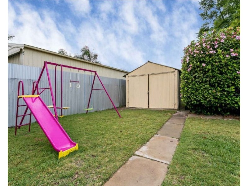 44 Strathfield Terrace, Largs North SA 5016